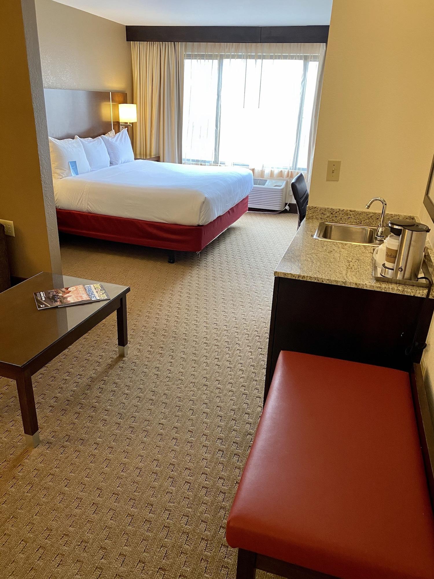 Radisson Airport Hotel Colorado Springs