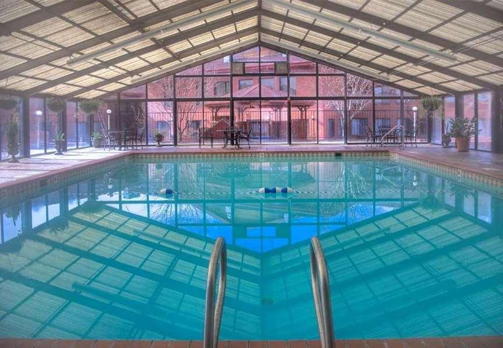 Radisson Airport Hotel 3*